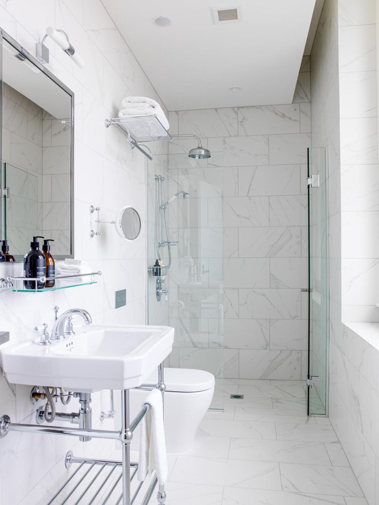 The Observatory Hotel Christchurch Extérieur photo A shower enclosure