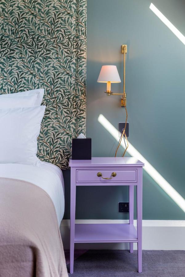 The Observatory Hotel Christchurch Extérieur photo A guest room at the Hotel Effie